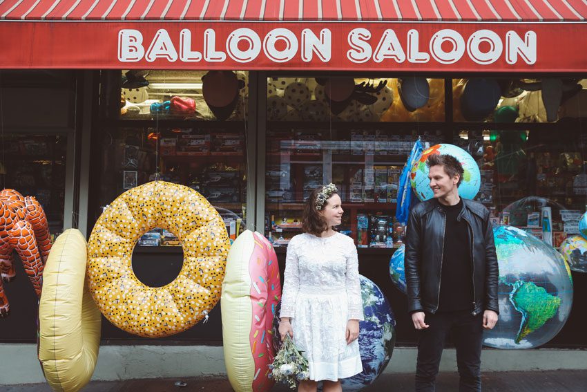 balloon saloon wedding photos