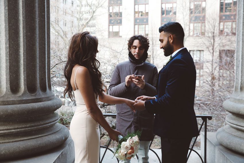 intimate NYC elopement with officiant