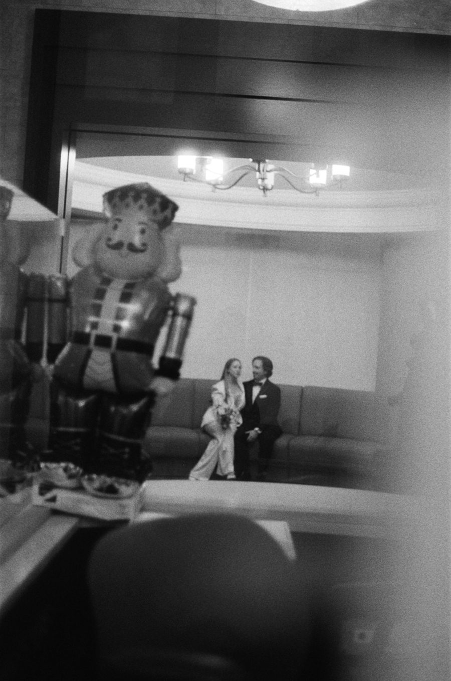 Film City Hall wedding photographer | L&L Style Photo