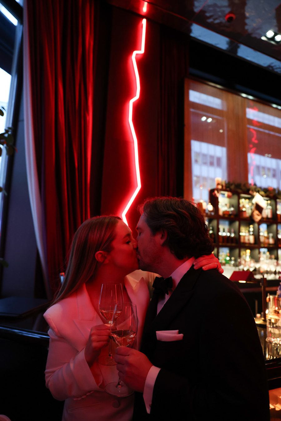 Film City Hall wedding photographer | L&L Style Photo