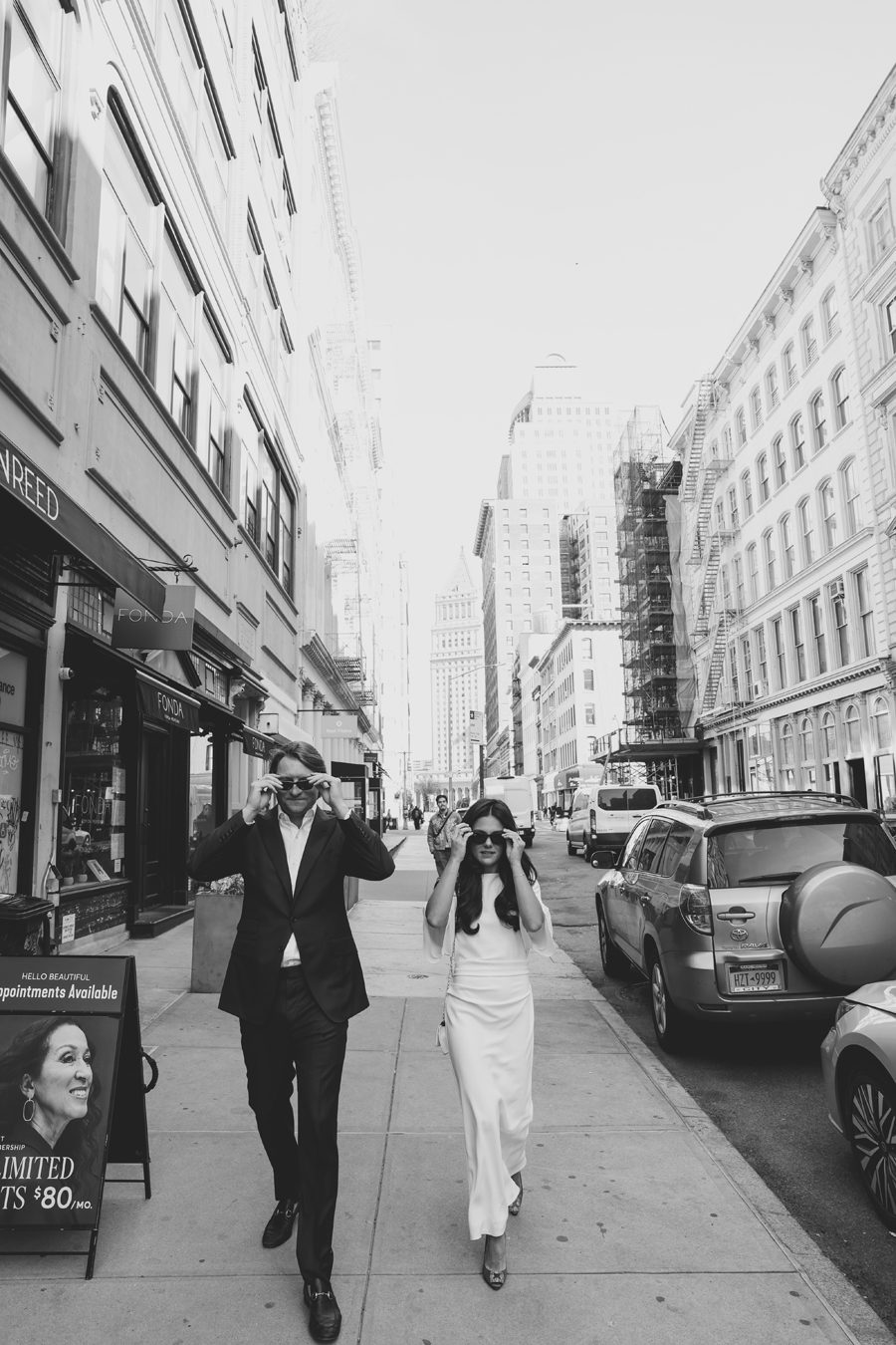 NY City Hall chic wedding | L&L Style Photo NY City Hall wedding couple